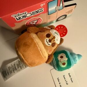 NEW- Disney Munchlings Mystery Plush- Street Food Fusion- Chip